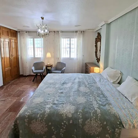 Lejlighed Sunny Balcony-bright 2br-walk To Marina & Pmt34