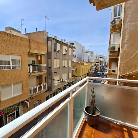 Apartamento Sunny Balcony-bright 2br-walk To Marina & Pmt34 *