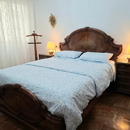 Sunny Balcony-bright 2br-walk To Marina & Pmt34 * Torrevieja